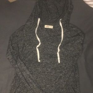 Super soft gray/black Hollister hoodie/Long sleeve
